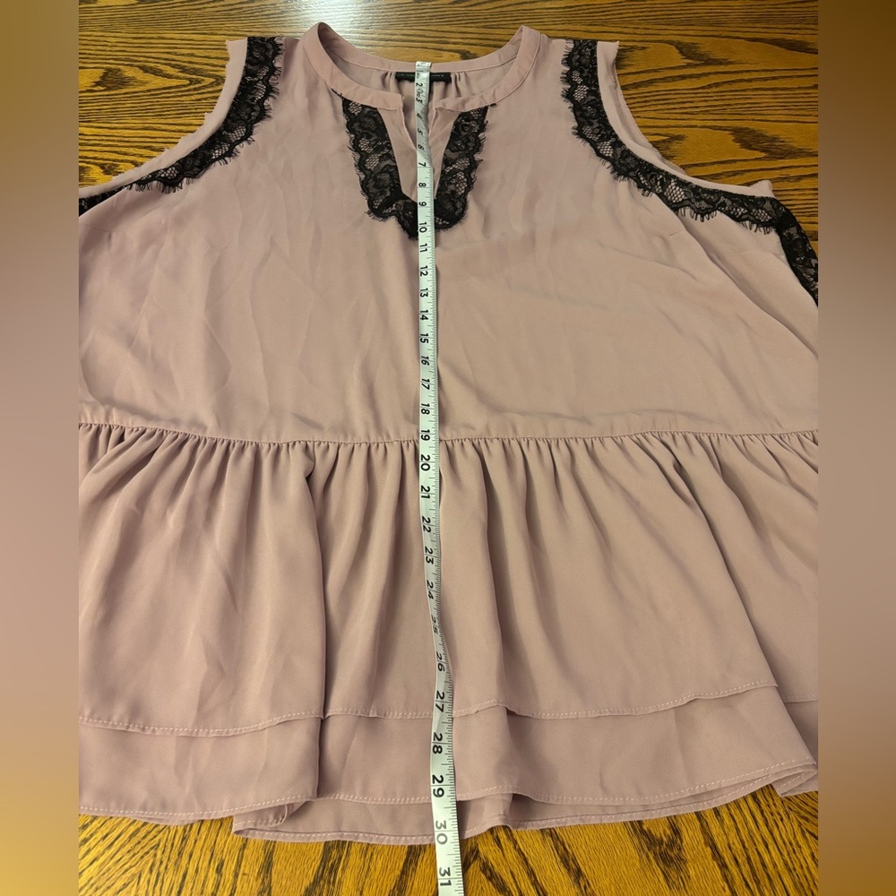 Lane Bryant Pink Sleeveless Shirt with Black Lace - Picture 4 of 8